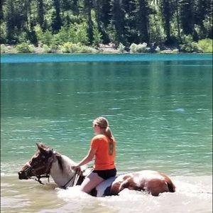 Meet your Posher, Erica